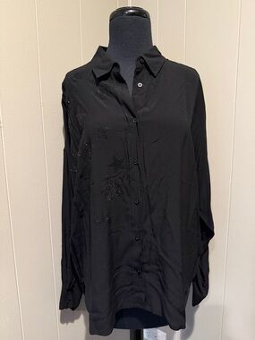 B38 Zadig & Voltaire Black Large Button-Down Shirt with Star Stud Embellishment